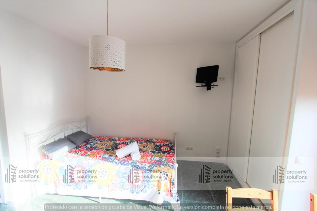 119 Iris Apartamentos - PISCINA, PLAYA Y EXCELENTE CONEXION WIFI Benalmádena Exterior foto